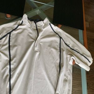Nike Golf Waterproof Pullover